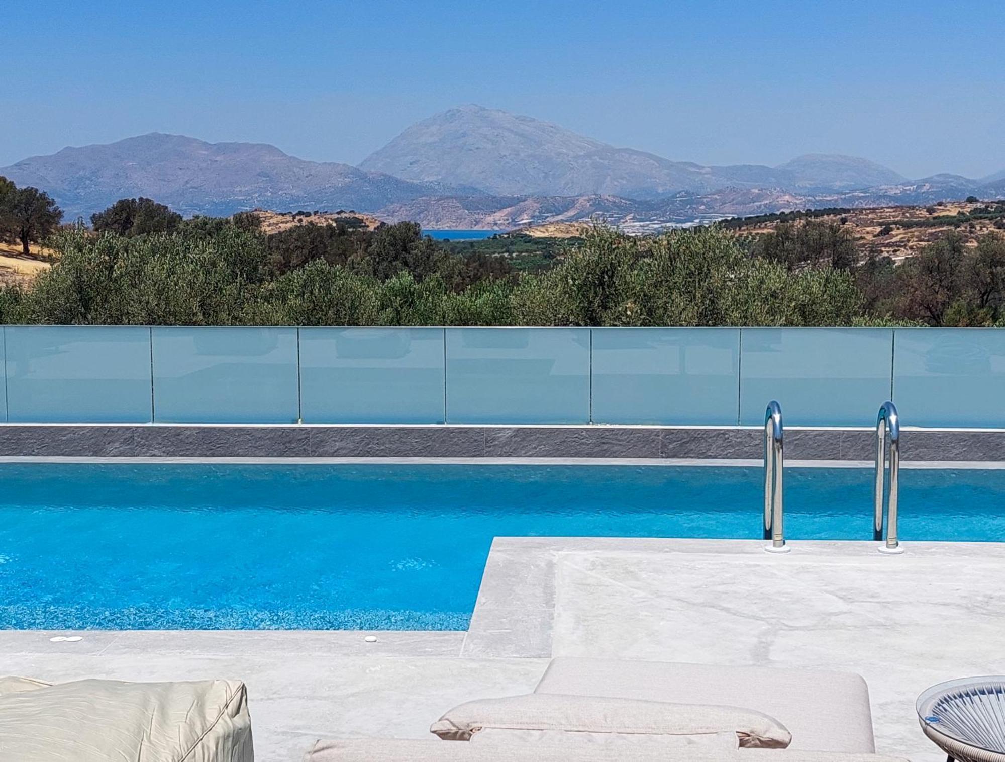 Marnos Luxury Villas Камиларион Екстериор снимка